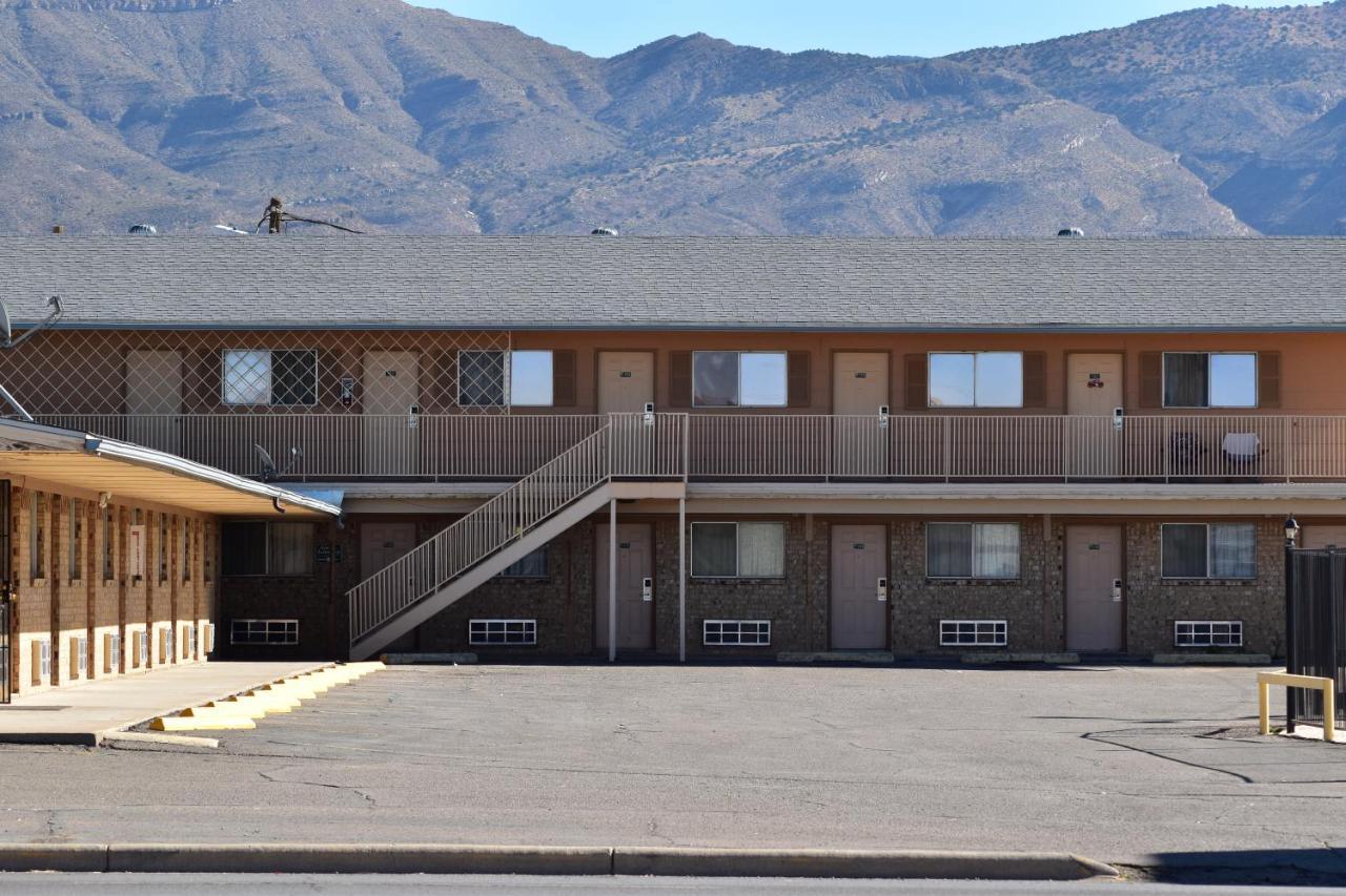 Satellite Inn Alamogordo Dış mekan fotoğraf