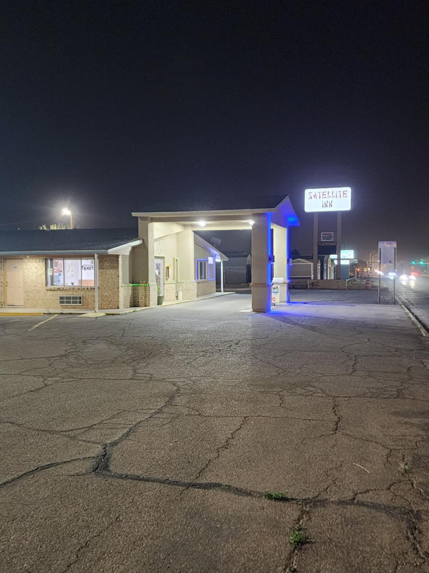 Satellite Inn Alamogordo Dış mekan fotoğraf